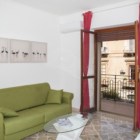 Ortigia Bridge Apartments Сиракузы Экстерьер фото