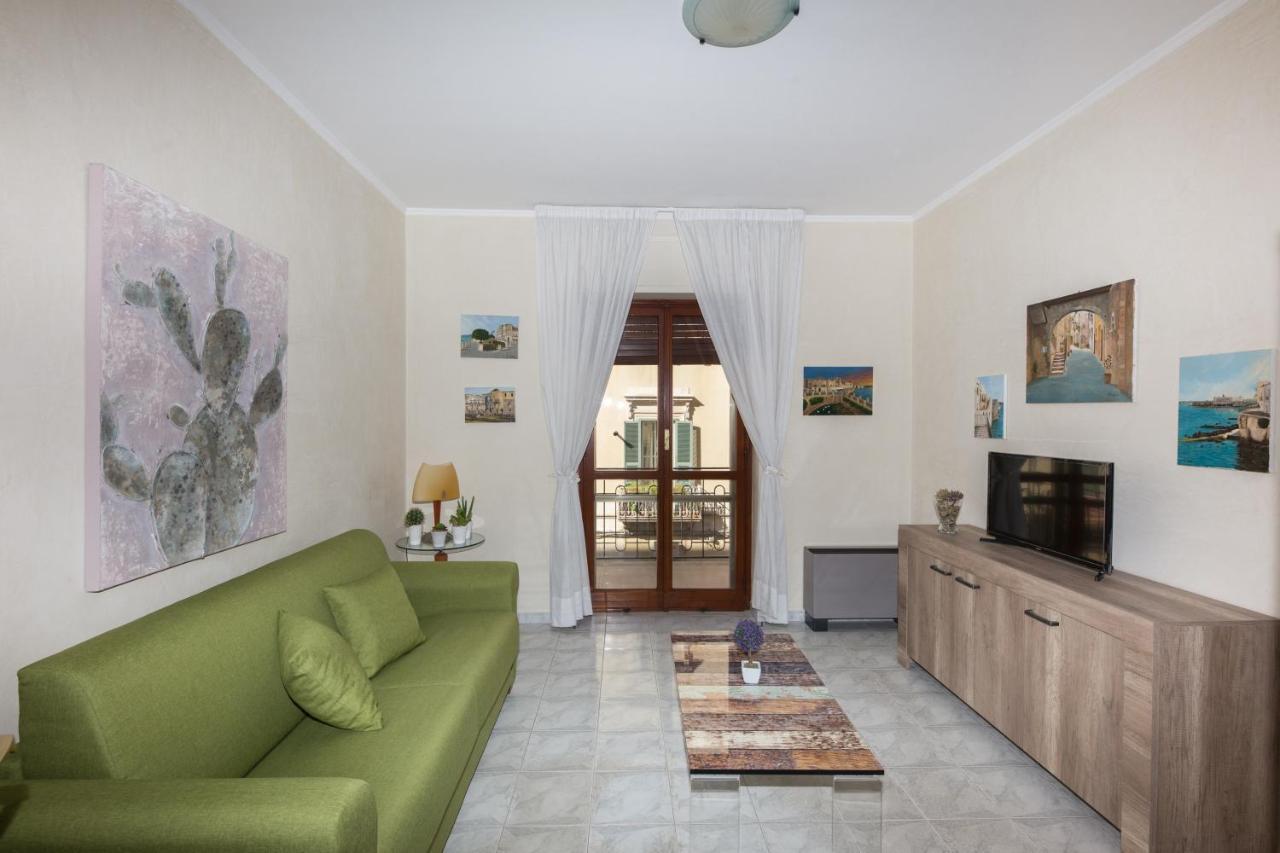 Ortigia Bridge Apartments Сиракузы Экстерьер фото